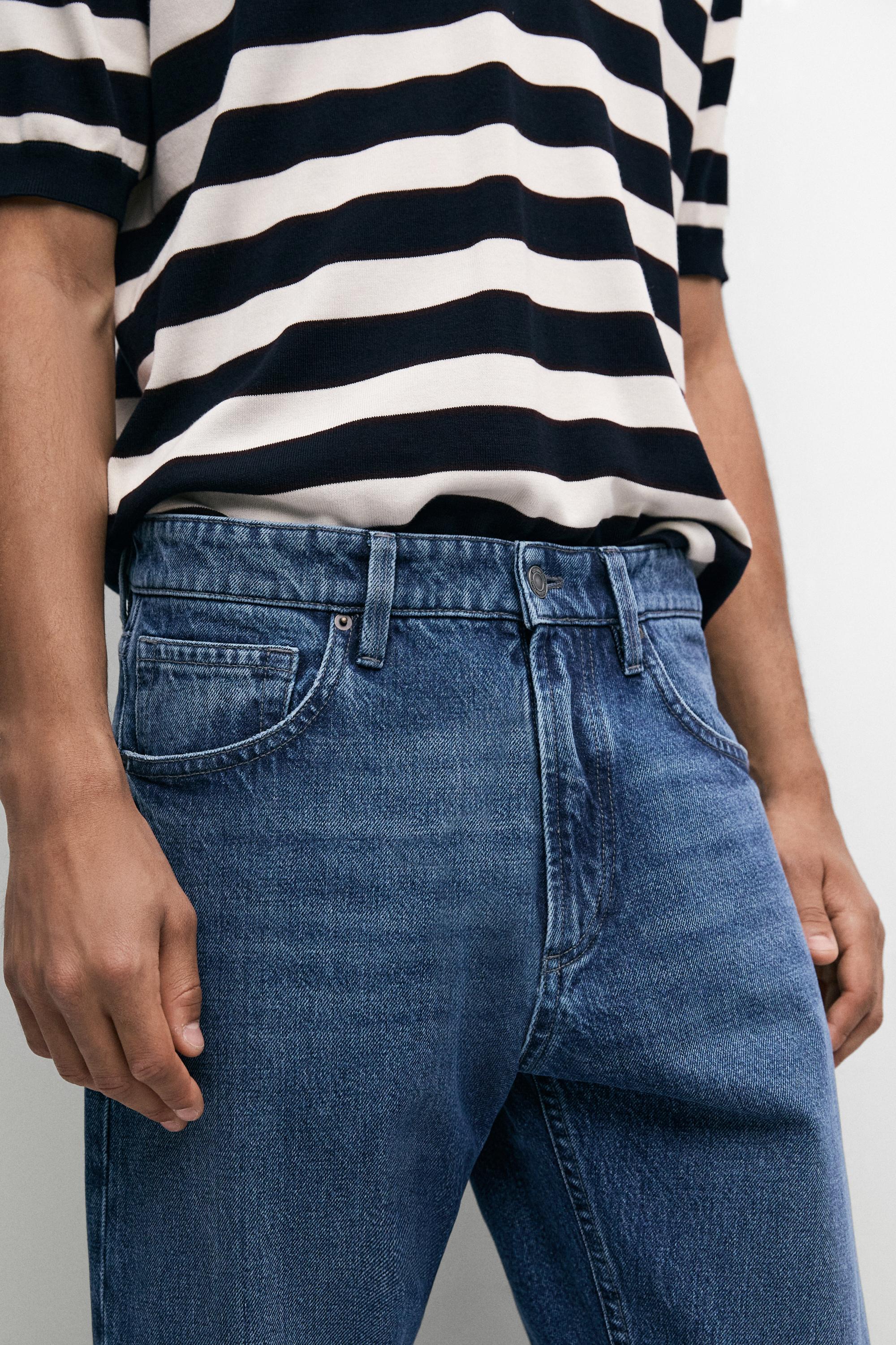 Relaxed fit jeans